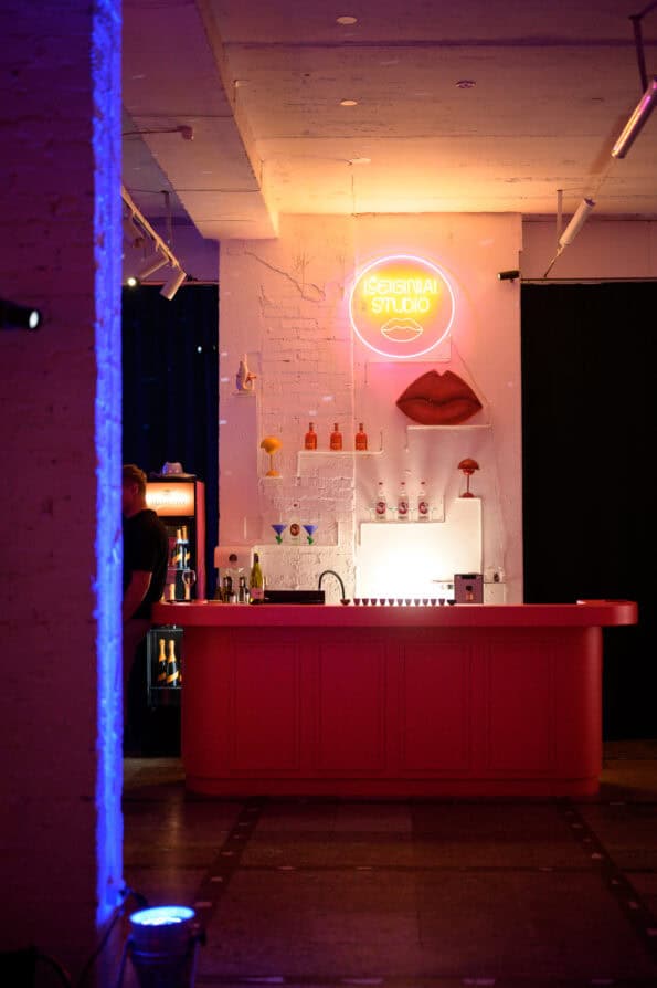 ISEIGINIAI.LT studio